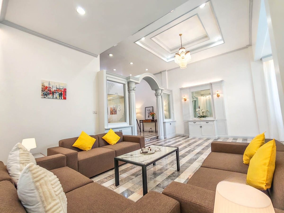 Newly Renovated Luxury Townhome for Rent | Sathu Pradit–Rama 3
