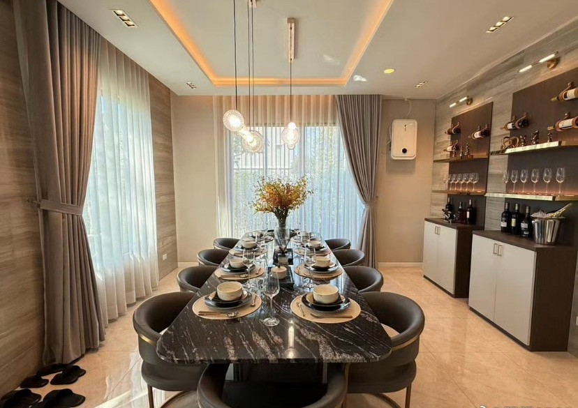 Brand-New Luxury Detached House for Sale | Siamese Holm Phahon–Vibhavadi