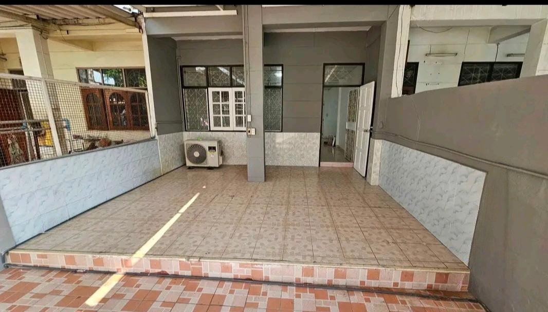 For Rent | 2-Storey Townhouse in Udom Suk | Soi Thep Sanga – Soi Prawit Lae Phuean