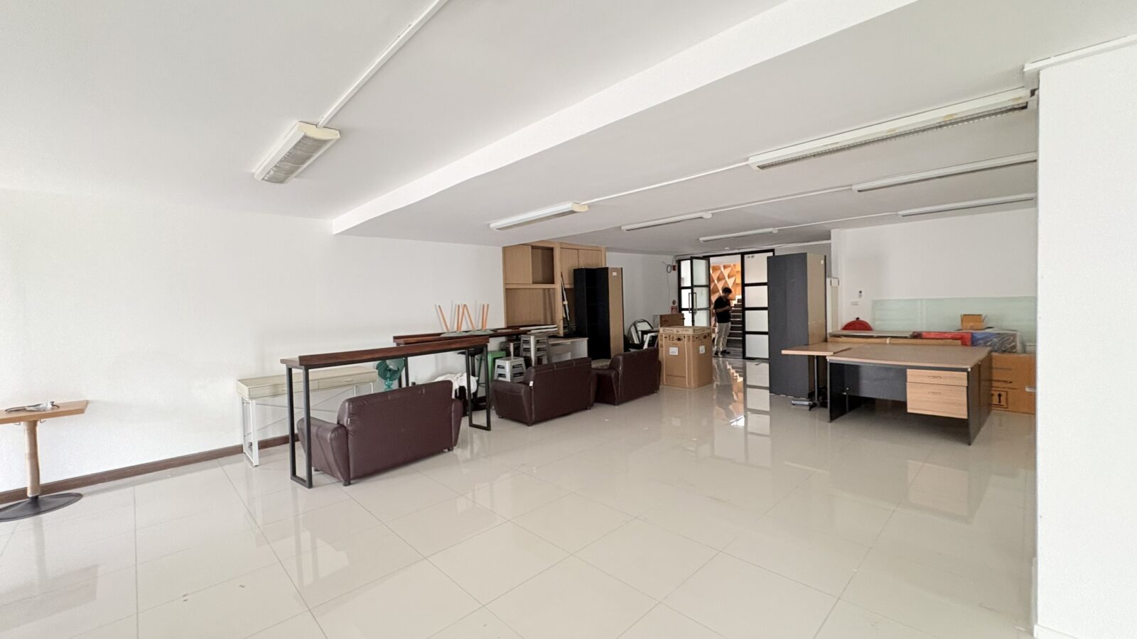 For Rent | Office Space at Wealth Tower, Charoen Nakhon