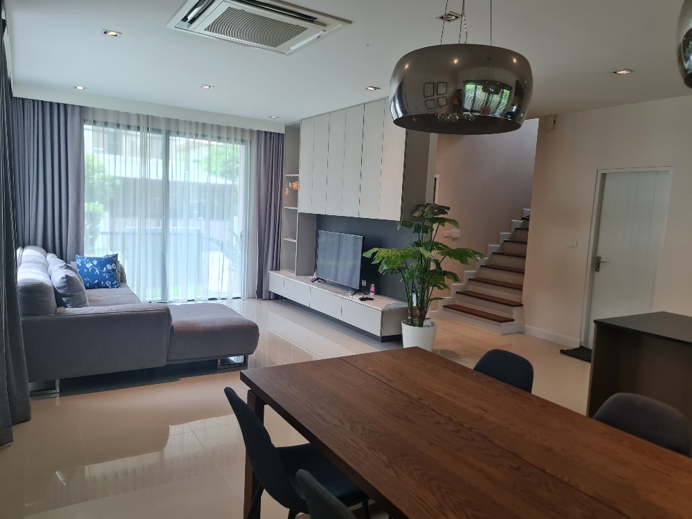 Detached House for Rent | Burasiri Wongwaen–Onnut