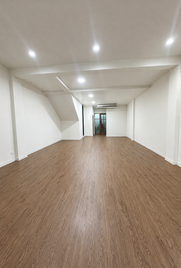 For Rent | 4-Storey Commercial Building | Ladprao 80 | Roadside Location | Near Sutthisan, Ratchada & Huai Khwang