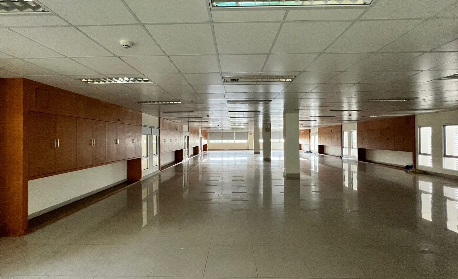 Land with 4-Storey Office Building & 3-Storey Residence for Sale | Sukhumvit 101 – Punnawithi 34