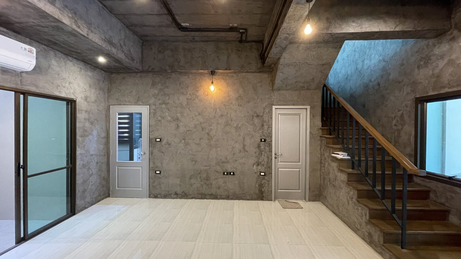 For Rent | Lumpini Town Residence Bangna–Srinakarin | 3-Storey Loft-Style Home Office