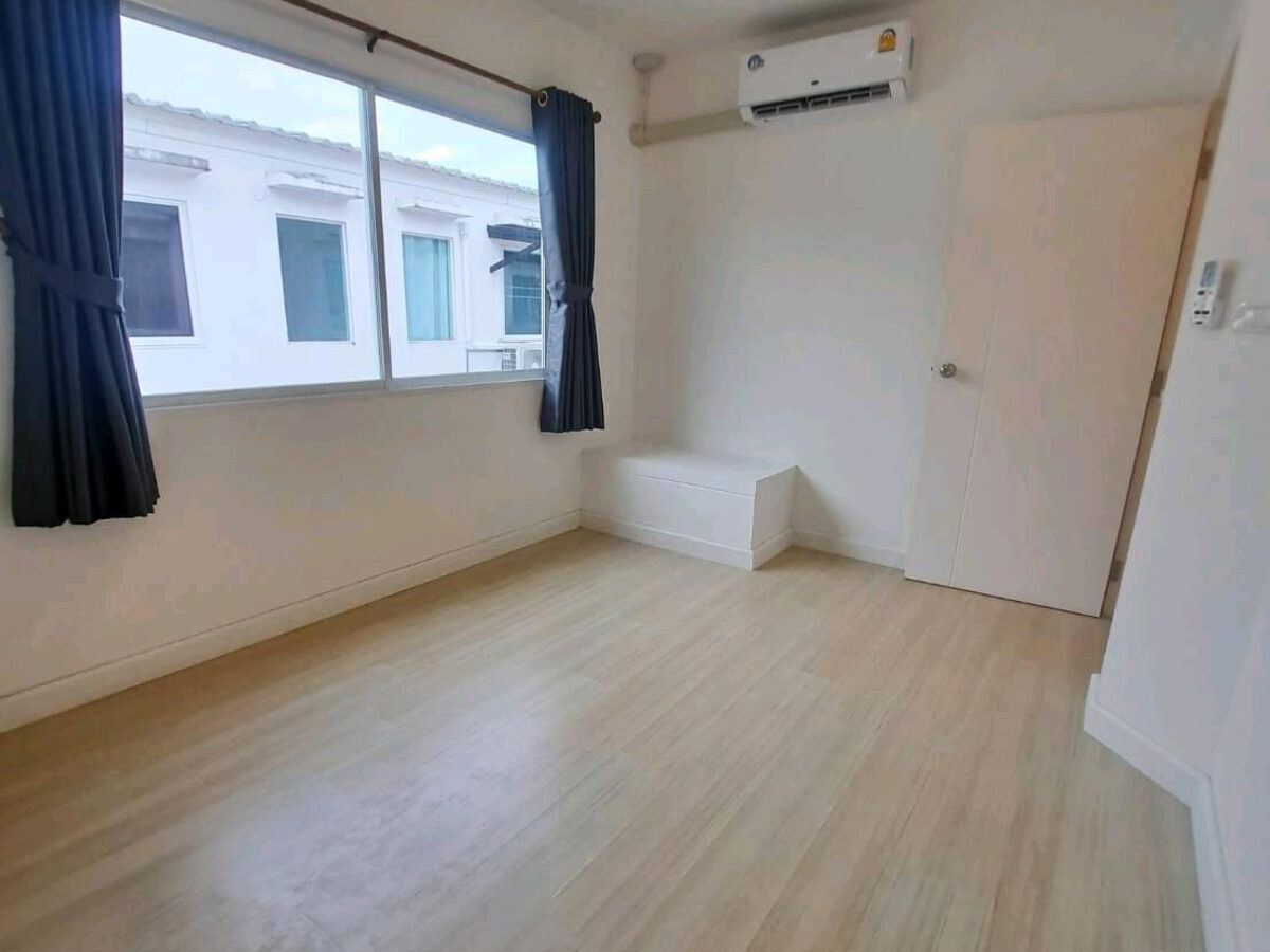 2-Storey Townhome for Rent | Indy 2 Pracha Uthit 90