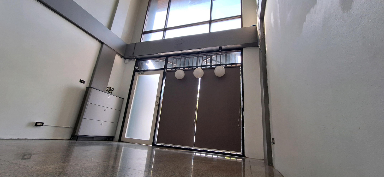 4-Storey Home Office for Rent | Town in Town Soi 2