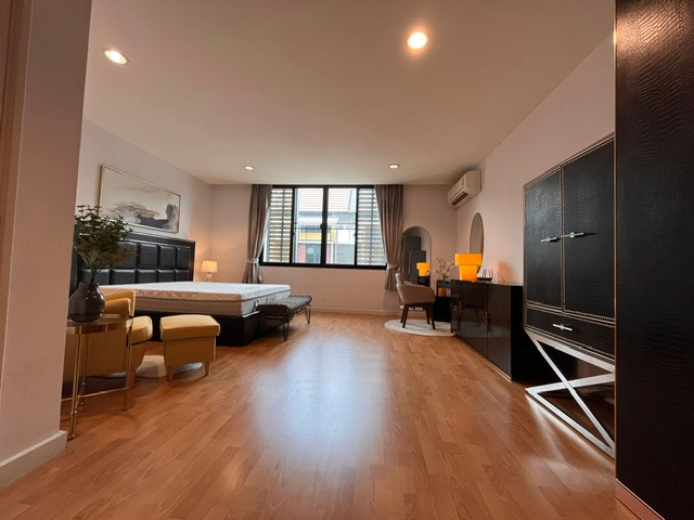 4-Storey Townhome for Rent | Flora Marigold Sathu Pradit–Rama 3