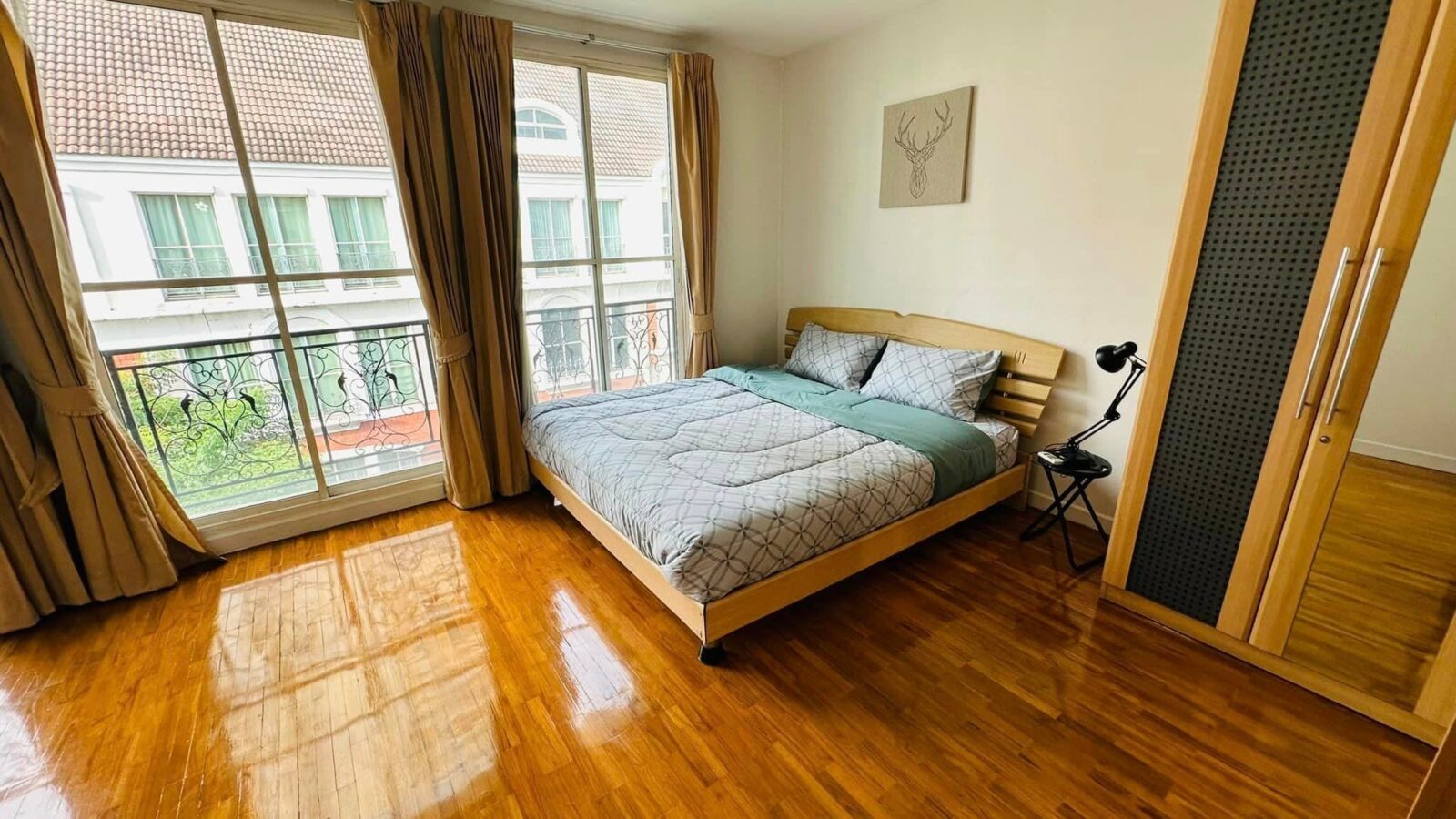 For Rent | Baan Klang Krung Thonglor | Spacious 4-Storey Townhome