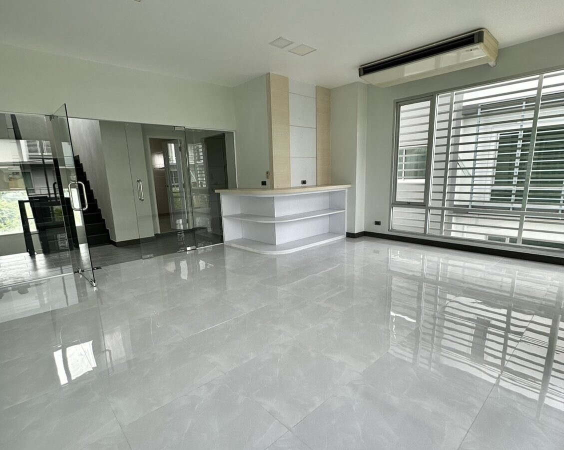 Home Office for Rent | B Square Mengjai by Sansiri