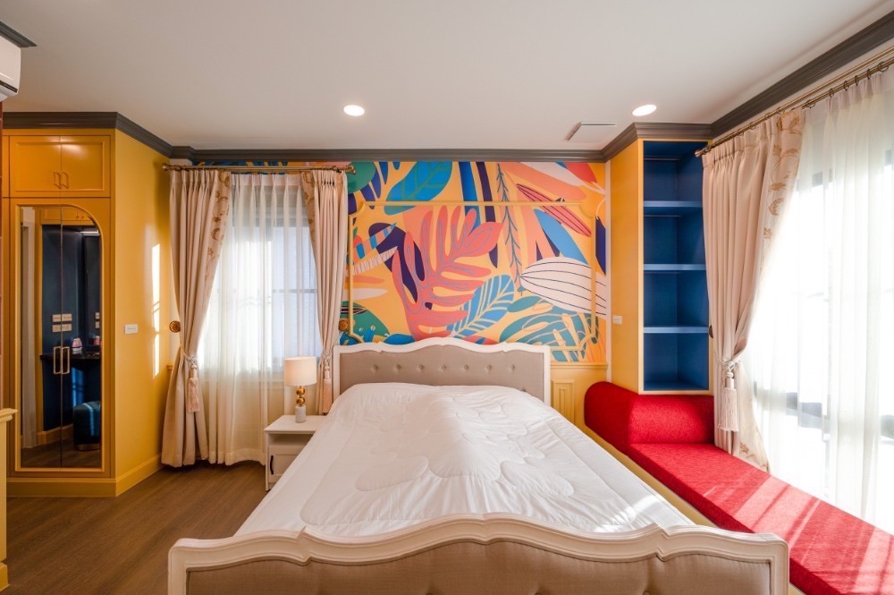 For Sale / Rent | Nantawan Rama 9–New Krungthep Kreetha