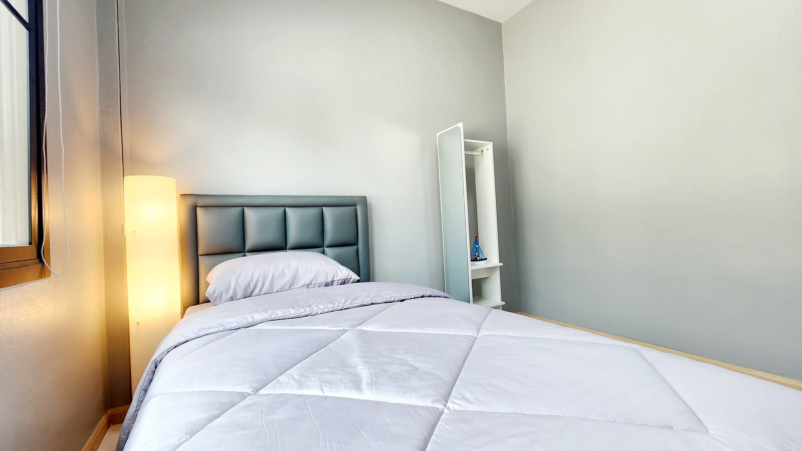 For Rent | 2-Storey Townhome at Yu Charoen Village, Ratchadaphisek 18