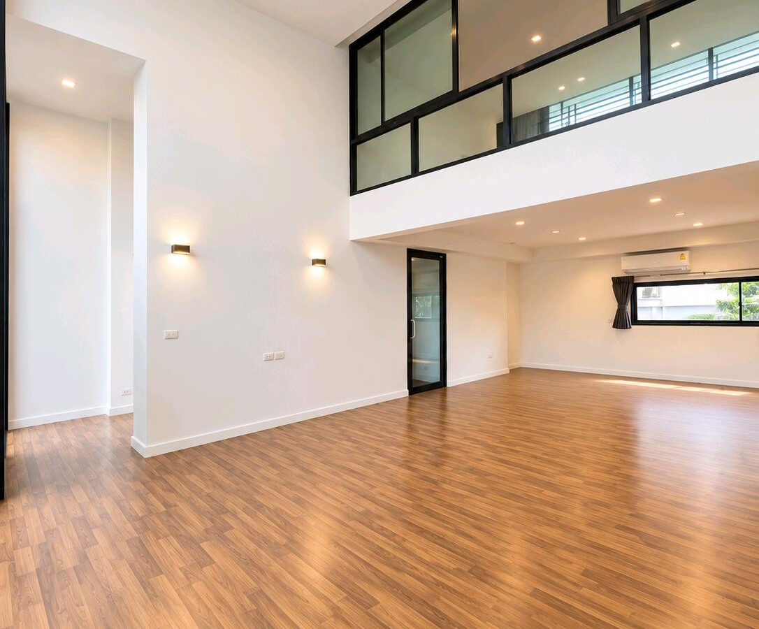For Rent | 4-Storey Luxury Home Office at THE PENTAS Ratchada–Rama 9