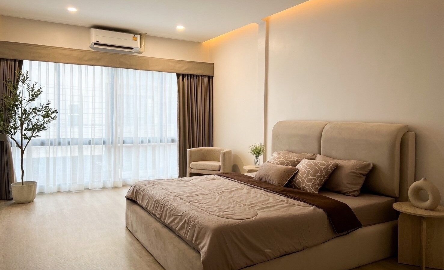 Renovated 2-Storey Townhome for Rent | Ekkamai 22 – Pridi Banomyong 41