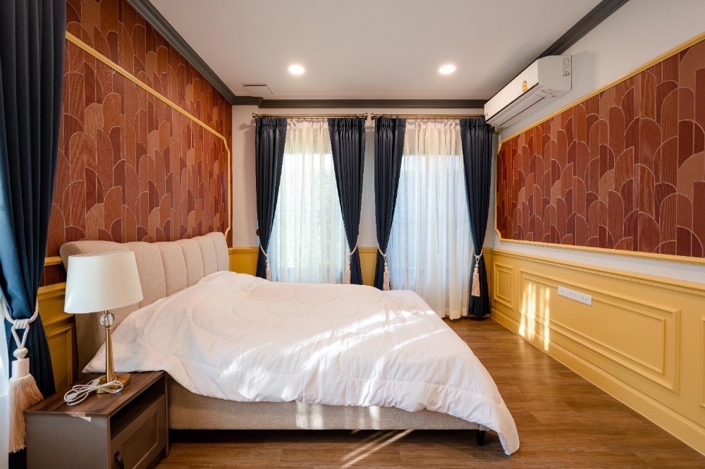 For Sale / Rent | Nantawan Rama 9–New Krungthep Kreetha