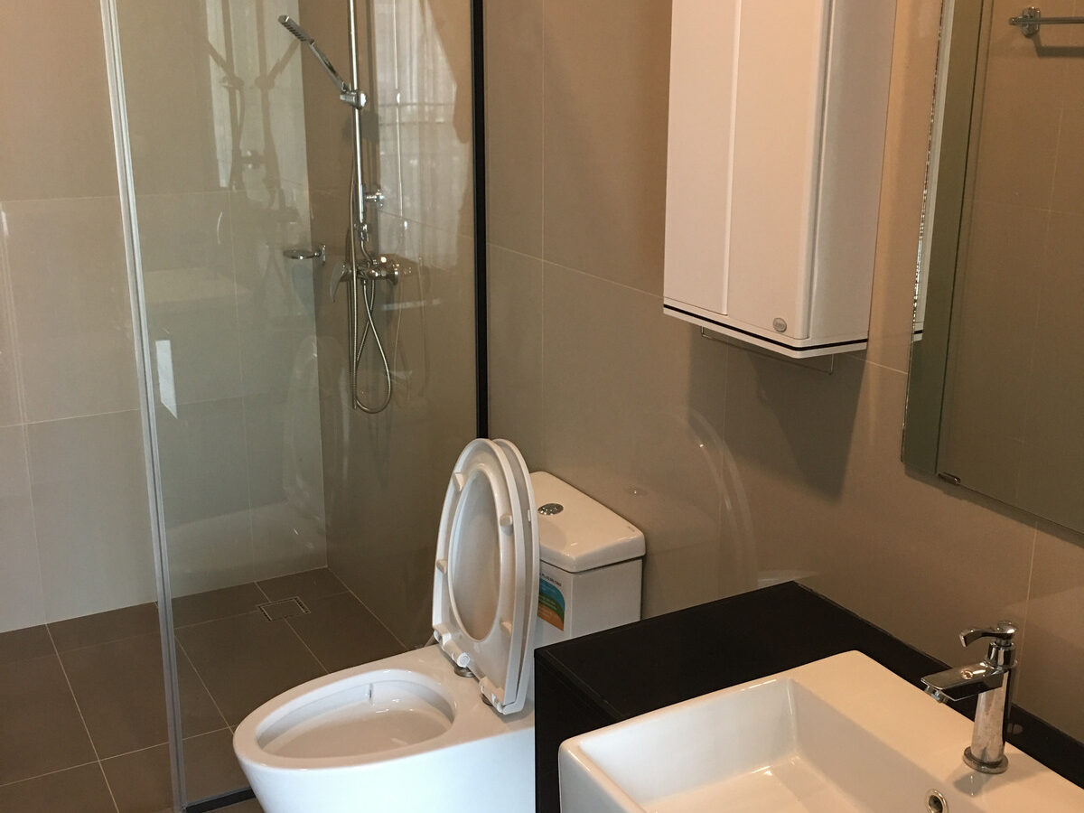 For Rent | Modern 4-Storey Townhome with Mezzanine | Suan Phlu 1 – Sathorn 3