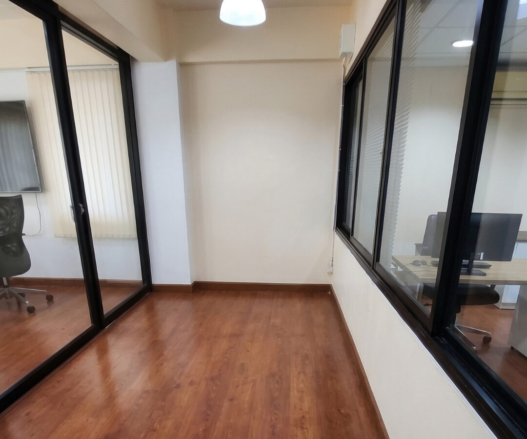 For Rent | 6-Storey Commercial Building (2 Units) on Main Road | Near BTS Phraek Sa