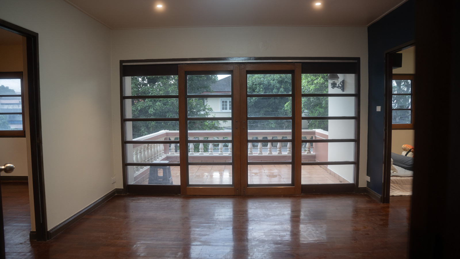 Detached House for Rent | Classic / Mid-Century Style | Chok Chai 4 Soi 80