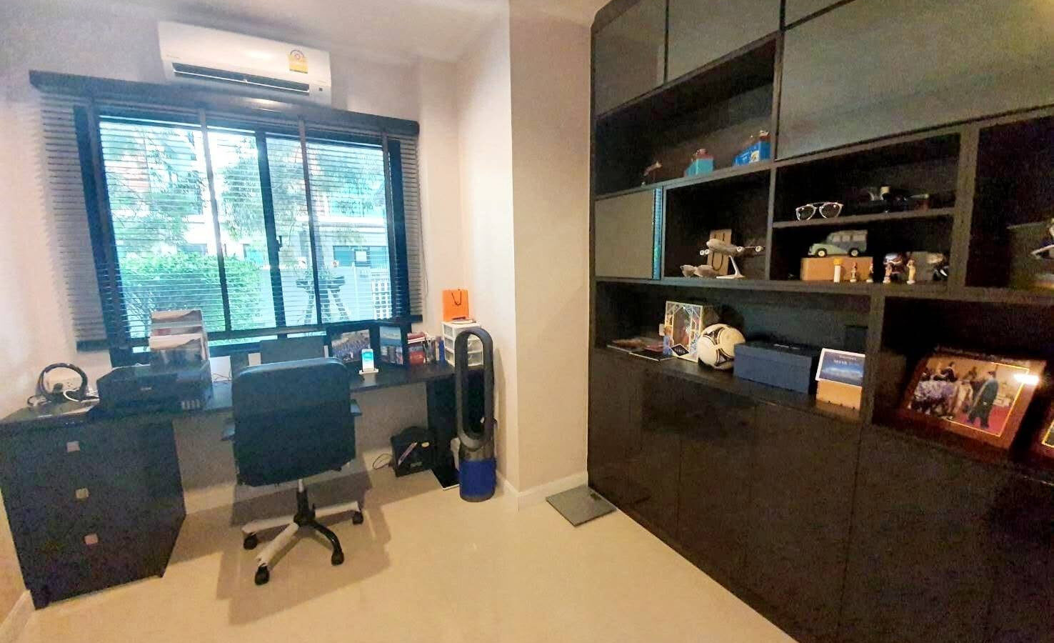 For Sale | Supalai Essence Ladprao | Luxury 3-Storey Semi-Detached House