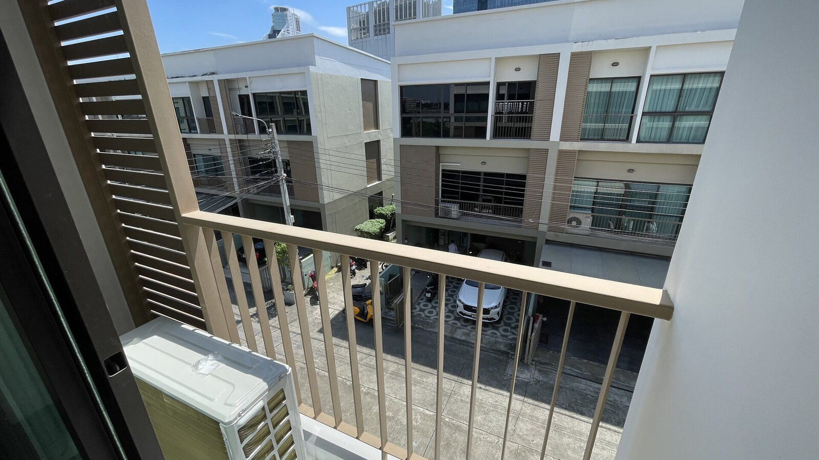 For Rent | Lumpini Town Residence Bangna–Srinakarin | 3-Storey Loft-Style Home Office