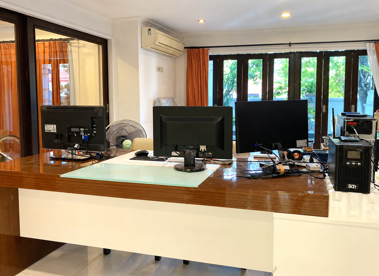 Large Detached House for Rent | Pradit Manutham Soi 10 (Lat Phrao 87)