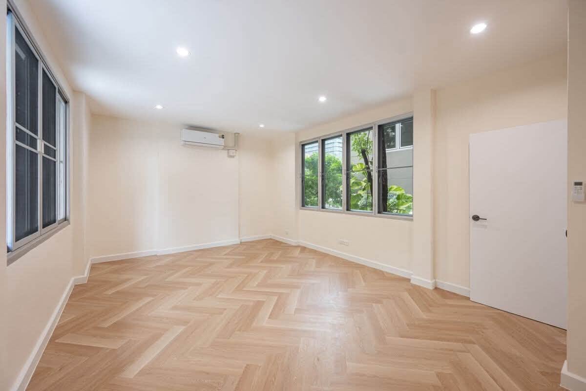 For Sale / Rent | Newly Renovated 3.5-Storey Detached House | Vibhavadi – Chatuchak