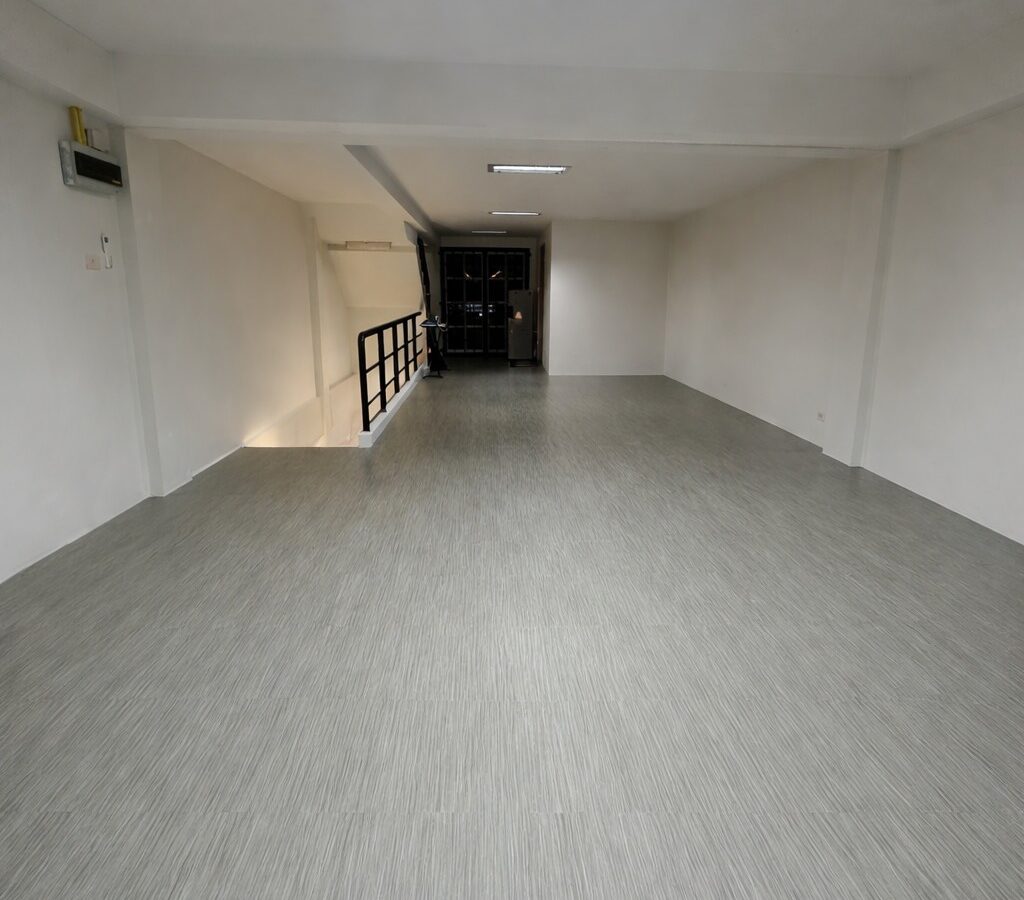 For Rent | 4-Storey Commercial Building | Ladprao 80 | Roadside Location | Near Sutthisan, Ratchada & Huai Khwang