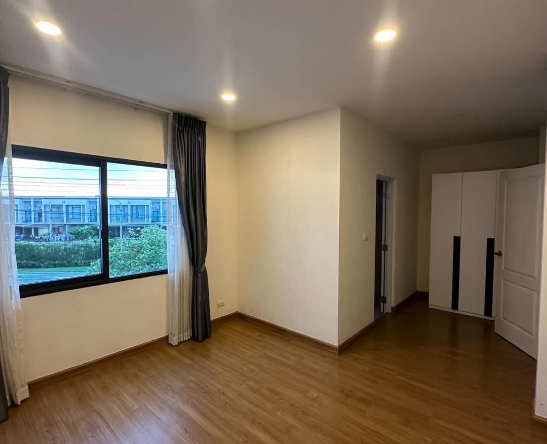 For Sale / Rent | Centro Ratchaphruek–Suan Phak