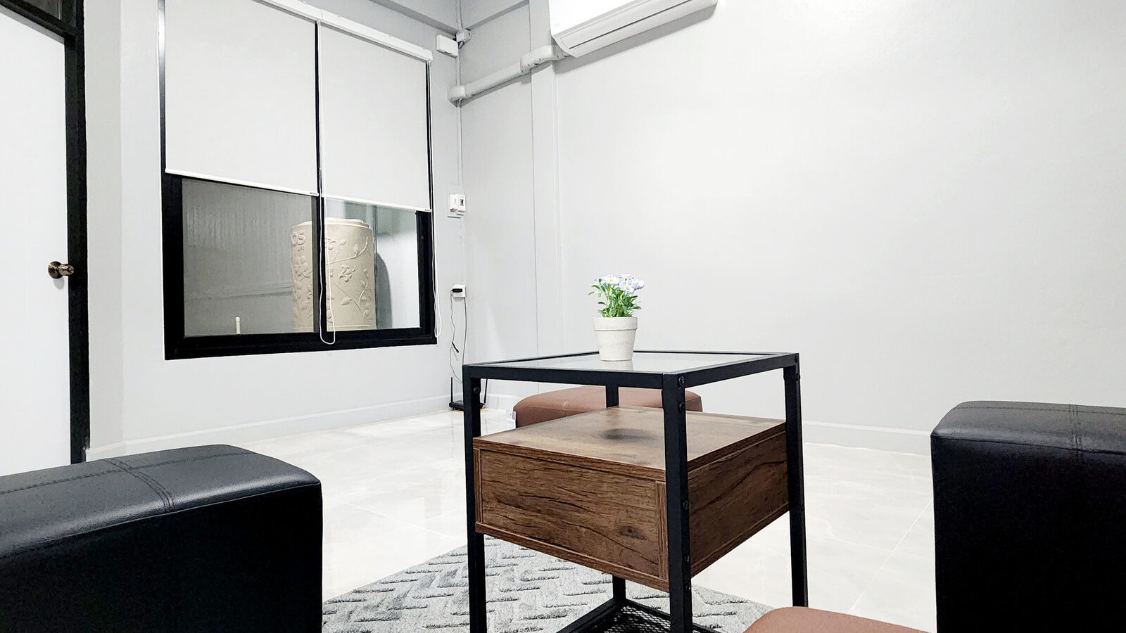 For Rent | 2-Storey Townhome at Yu Charoen Village, Ratchadaphisek 18