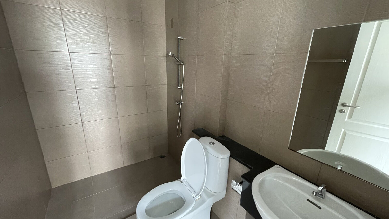 For Rent | Lumpini Town Residence Bangna–Srinakarin | 3-Storey Loft-Style Home Office